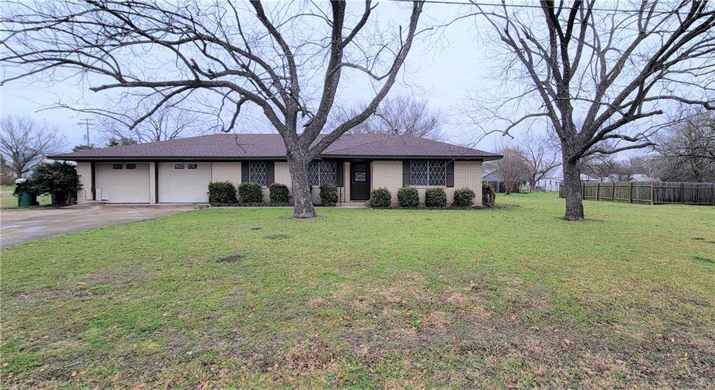 201 S 2nd ST, Thorndale, TX 76577