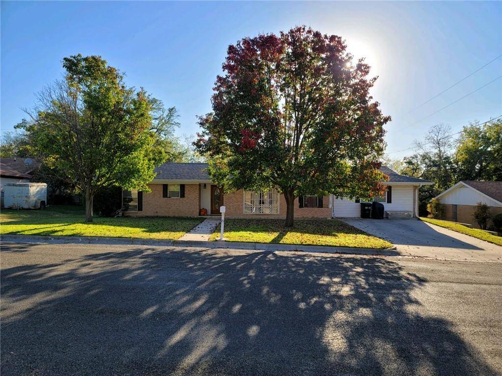 21 Snell DR, Lampasas, TX 76550