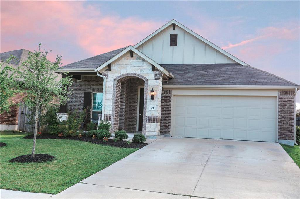 501 Vista Gardens DR, Buda, TX 78610