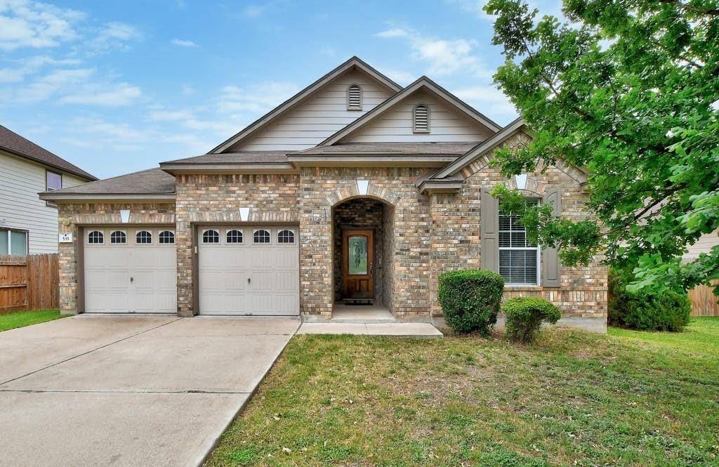 535 Apricot DR, Kyle, TX 78640
