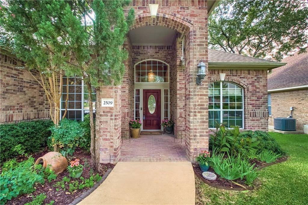 2509 Wanakah Ridge DR, Cedar Park, TX 78613