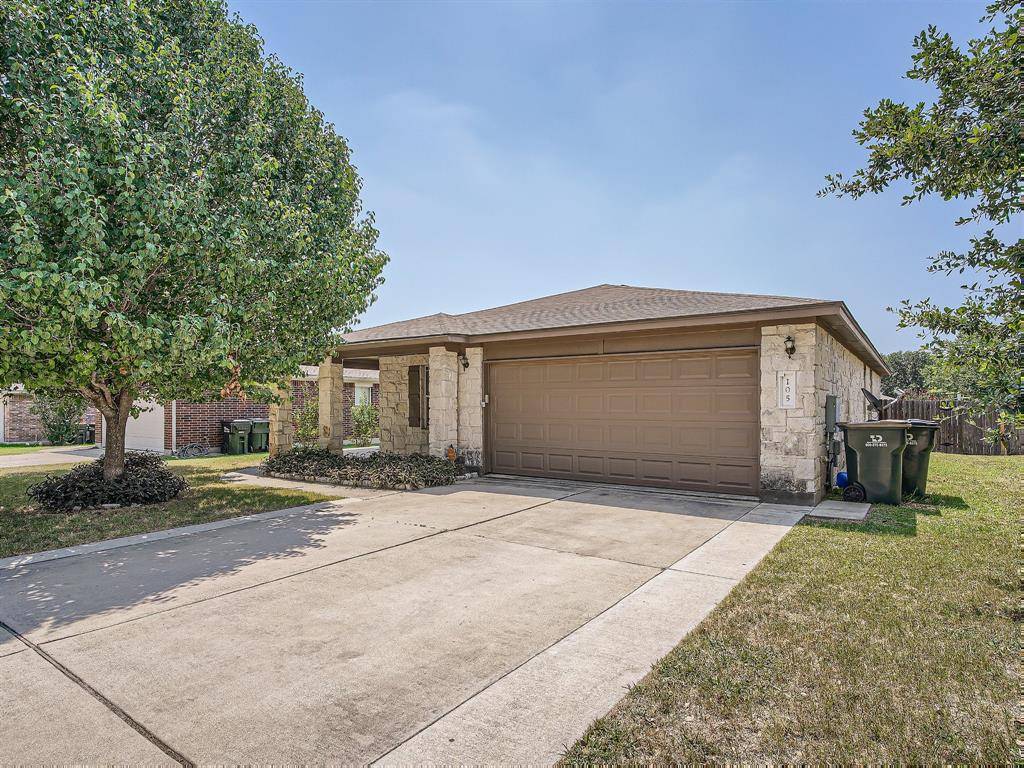 105 Palo Duro CV, Kyle, TX 78640