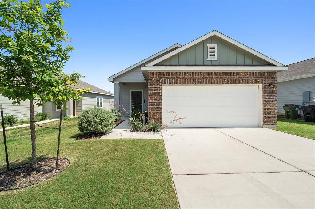 109 Bell Rings DR, Jarrell, TX 76537