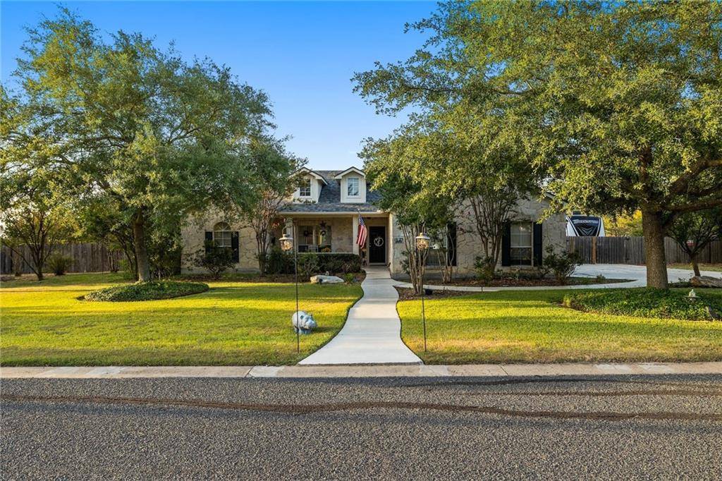102 Brazos DR, Hutto, TX 78634