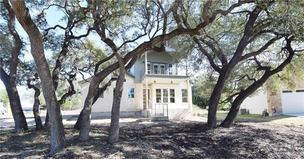 600 Coventry RD, Spicewood, TX 78669