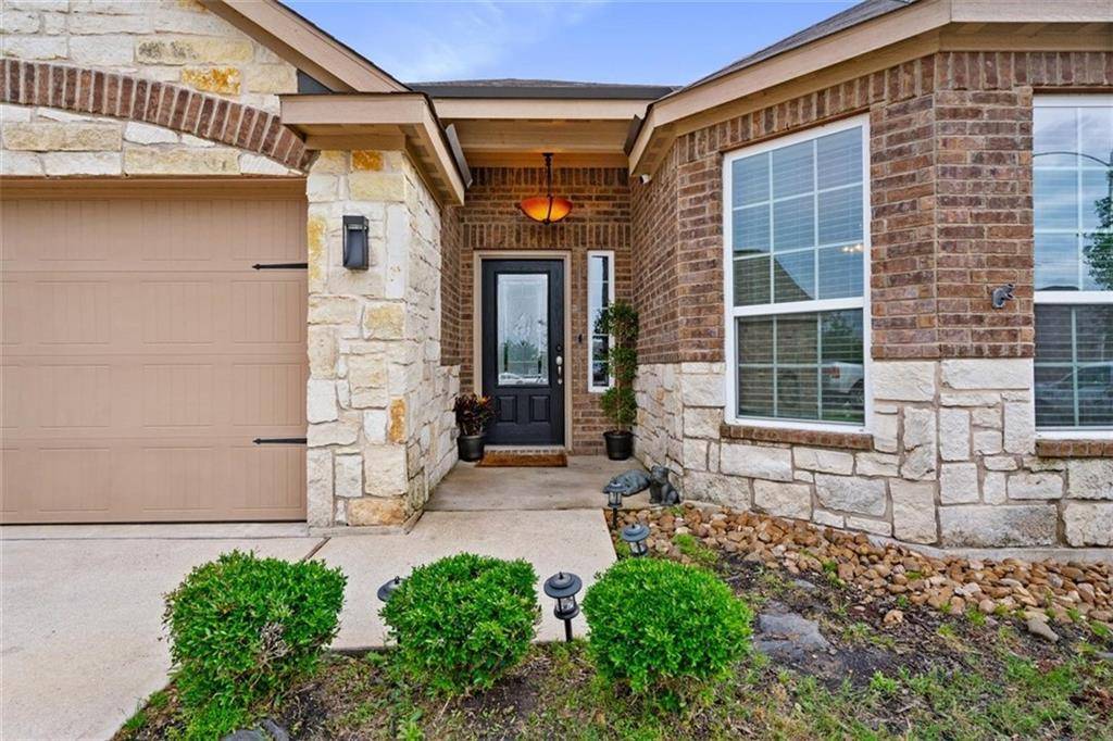 19213 Denton Line DR, Manor, TX 78653