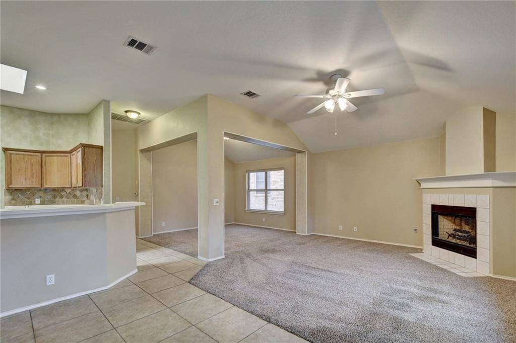 16816 Sabertooth DR, Round Rock, TX 78681