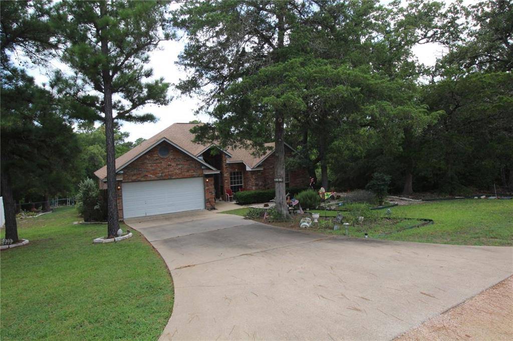 109 Kaaawa LN, Bastrop, TX 78602