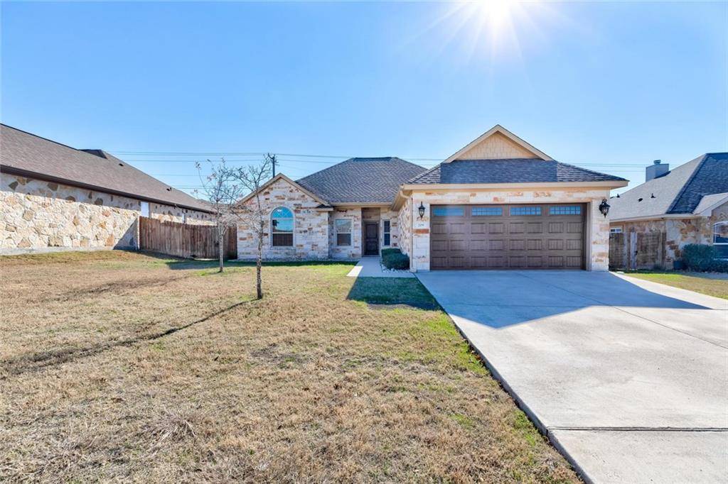 209 Jake DR, Jarrell, TX 76537