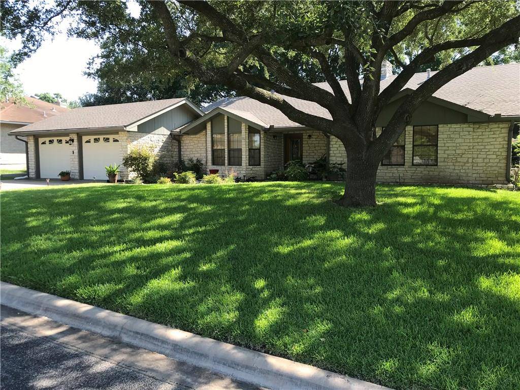 2709 Kelly DR, Taylor, TX 76574