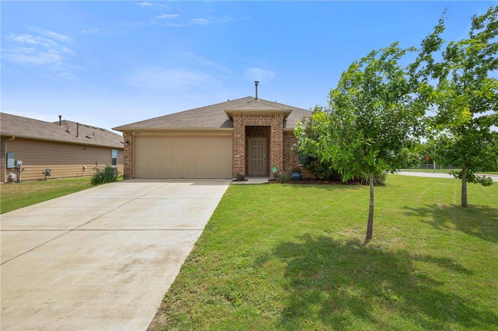 293 Voss, Kyle, TX 78640