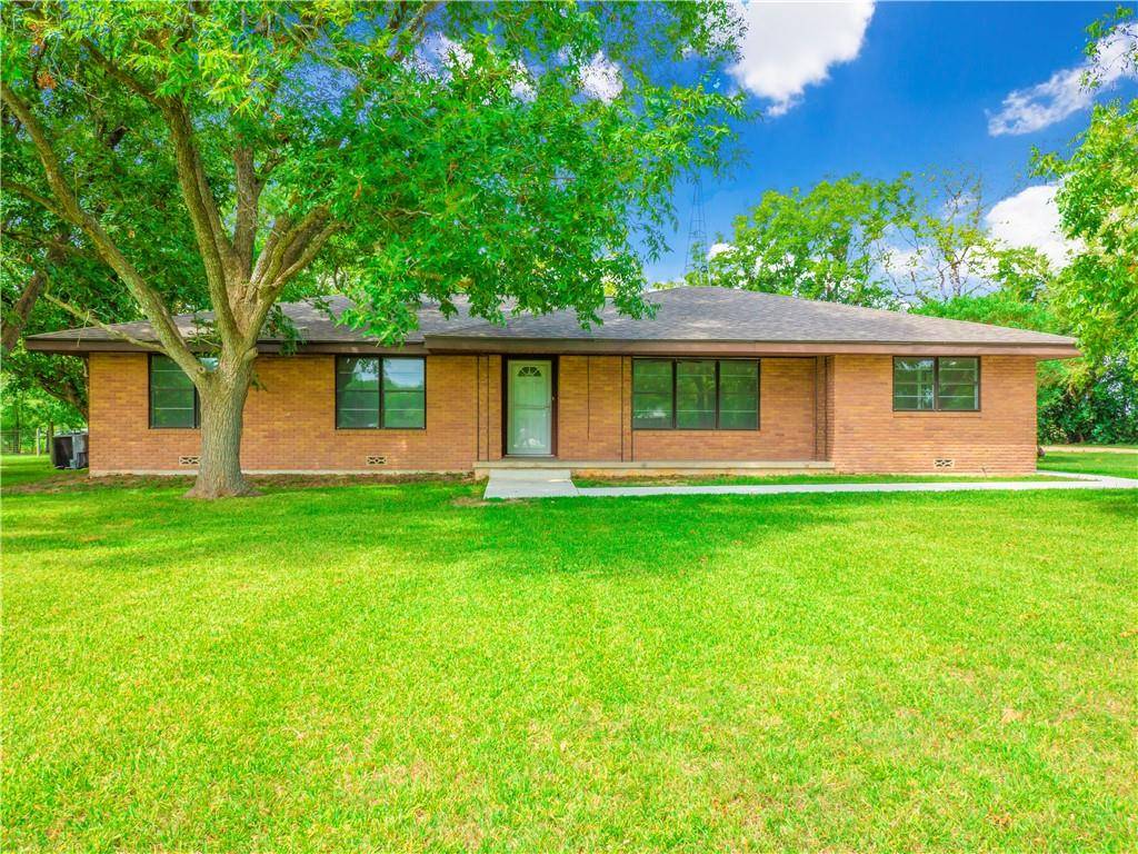 11400 S State Highway 95, Taylor, TX 76574