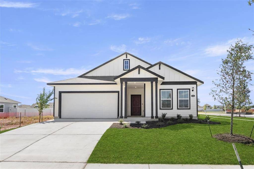 331 Chesterfield DR, Kyle, TX 78640