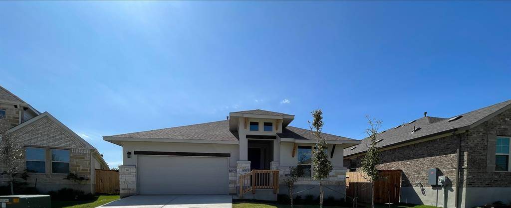 143 Hackberry LN, Bastrop, TX 78602