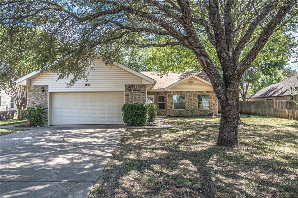 1803 Sunset DR, Marble Falls, TX 78654