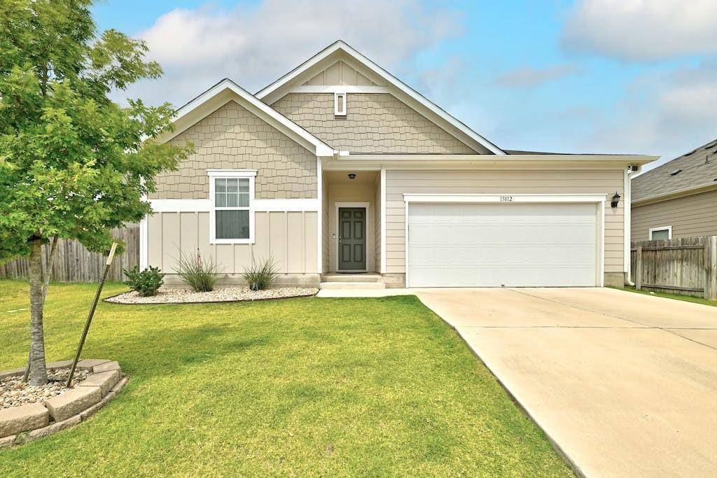 13812 Charles Abraham WAY, Manor, TX 78653