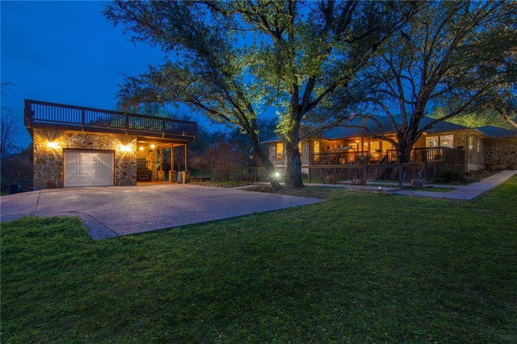 600 Echo DR, Spicewood, TX 78669