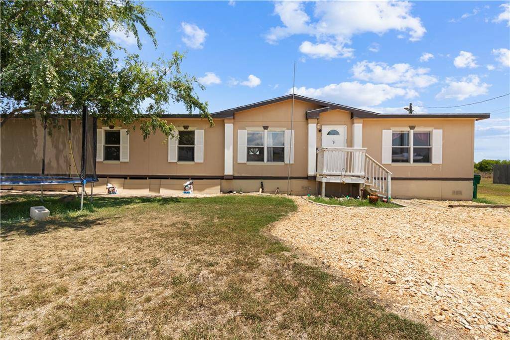 109 Misty DR, Kyle, TX 78640