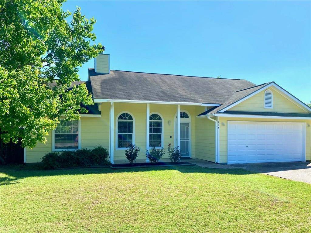 135 Kalalea LN, Bastrop, TX 78602