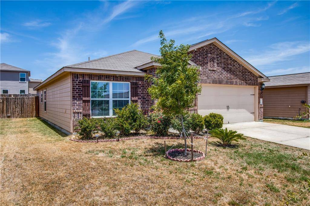 125 Farmer LN, Jarrell, TX 76537
