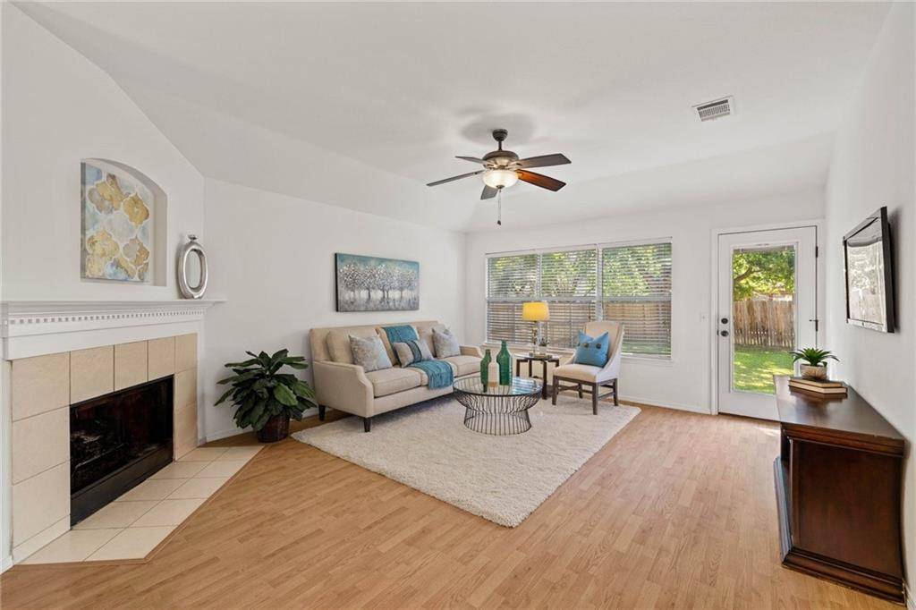 2212 Kerr TRL, Cedar Park, TX 78613