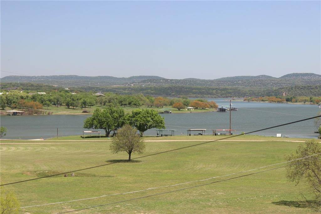 205 Golf Course DR, Spicewood, TX 78669