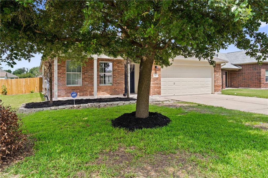 119 Hanstrom DR, Hutto, TX 78634