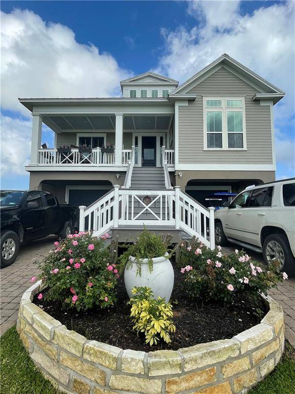 9413 Vista Bella ST, Galveston, TX 77554