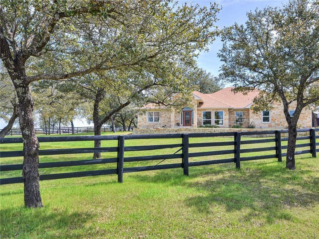 1231 County Road 420, Spicewood, TX 78669