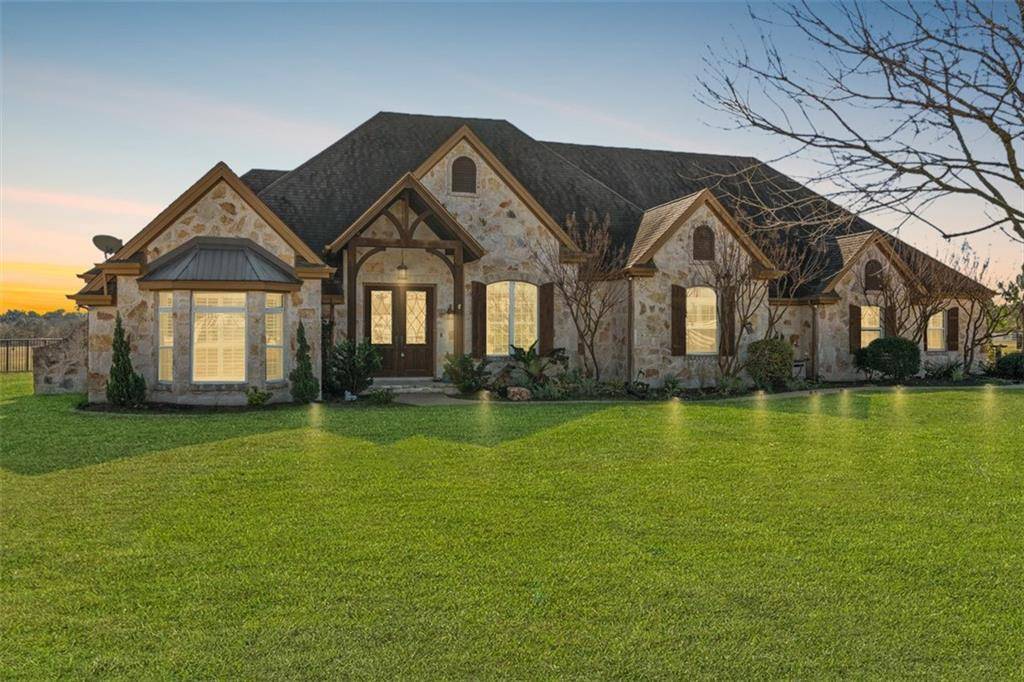290 Courtnees WAY, Georgetown, TX 78626