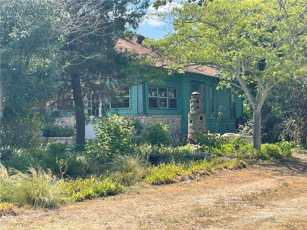 1311 Taylor ST, Lampasas, TX 76550