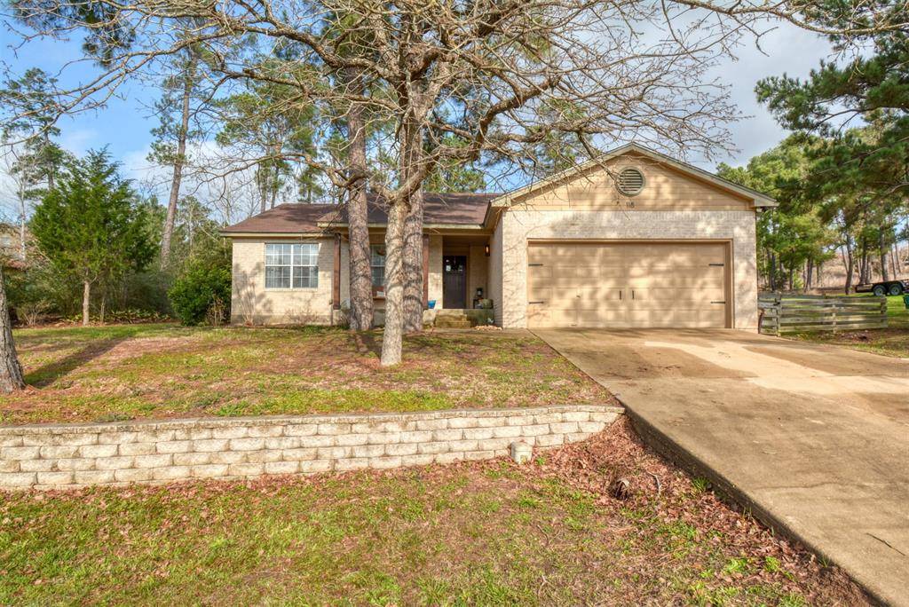 118 E Wiamea CT, Bastrop, TX 78602