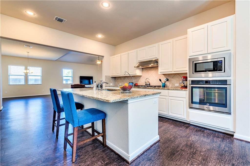 314 Cypress Forest DR, Kyle, TX 78640