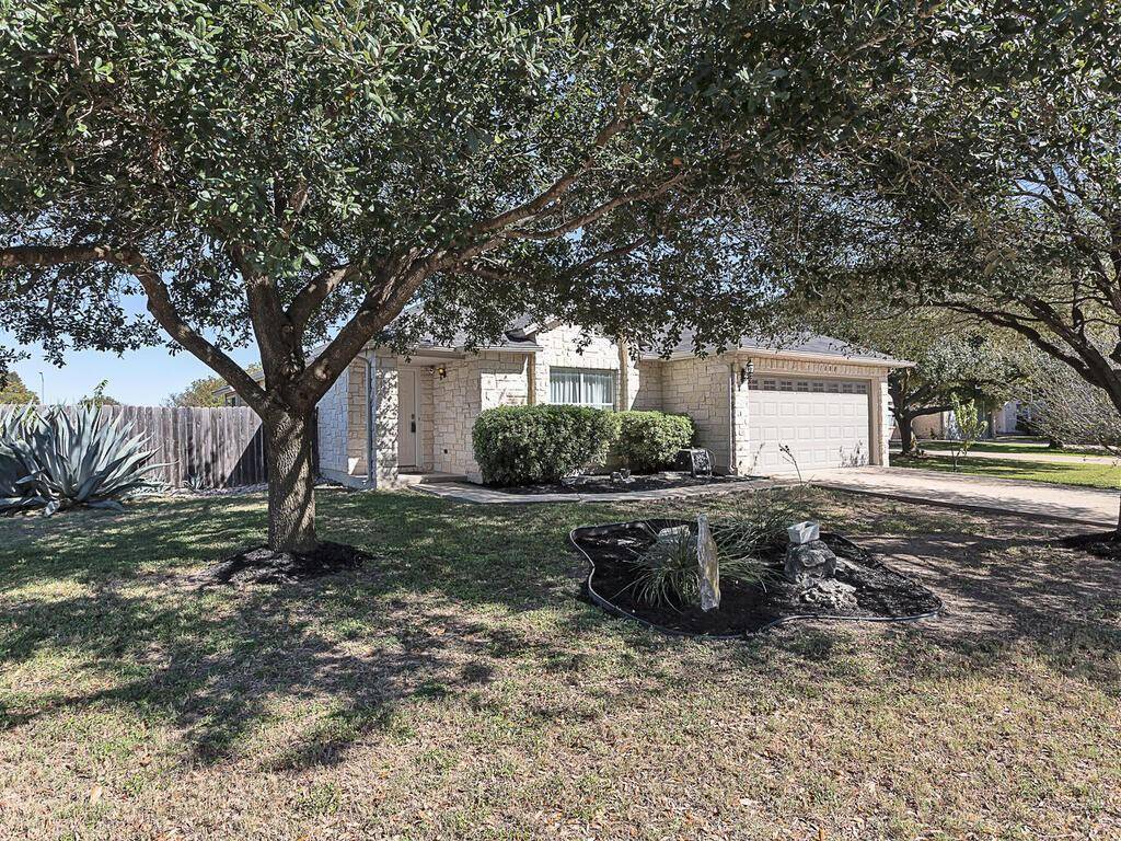 1000 Howell Terrace PL, Round Rock, TX 78664