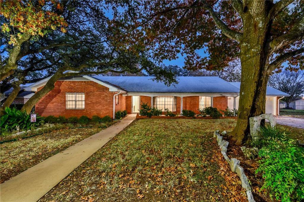 110 Shannon LN, Georgetown, TX 78628