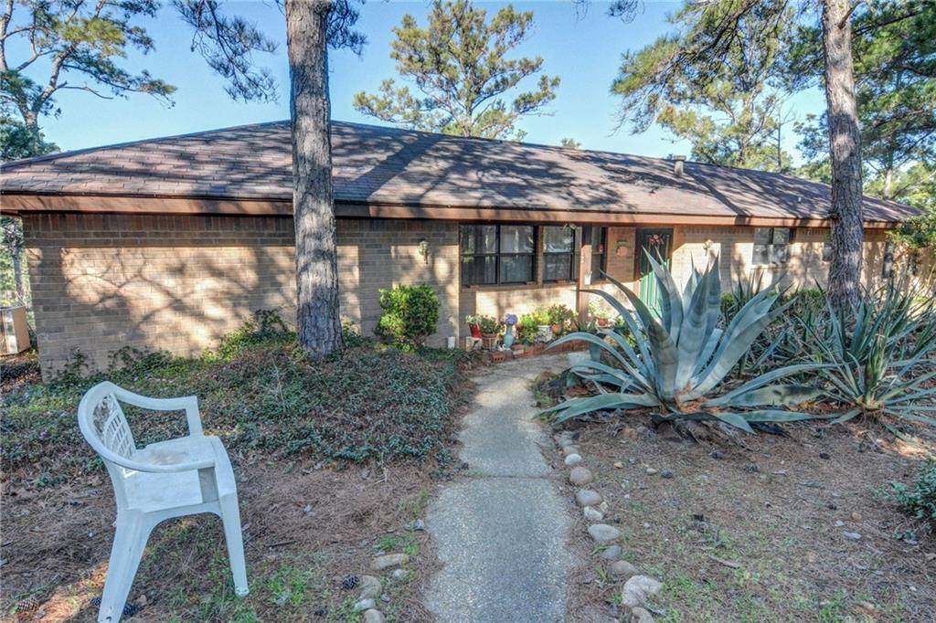 172 Kona DR, Bastrop, TX 78602