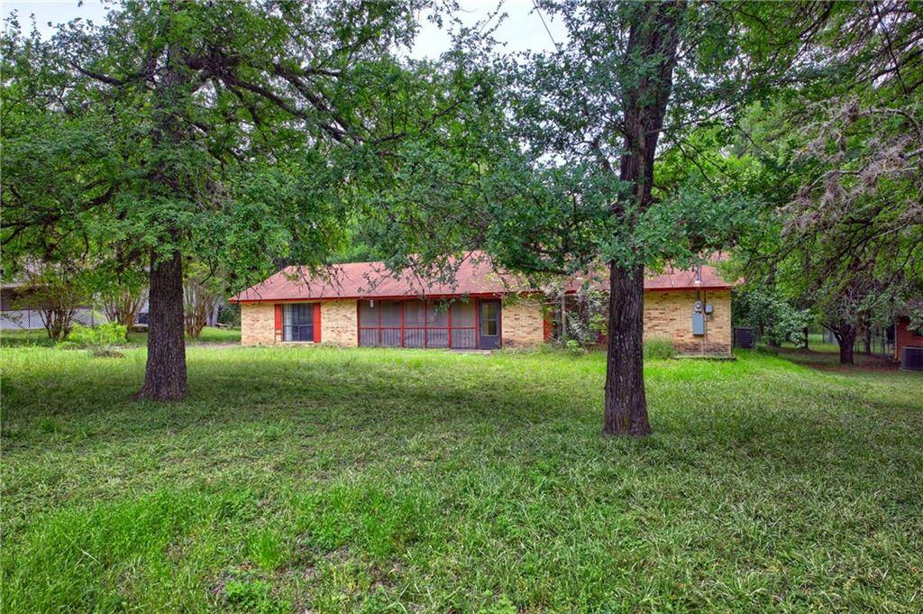 198 Piney Ridge DR, Bastrop, TX 78602