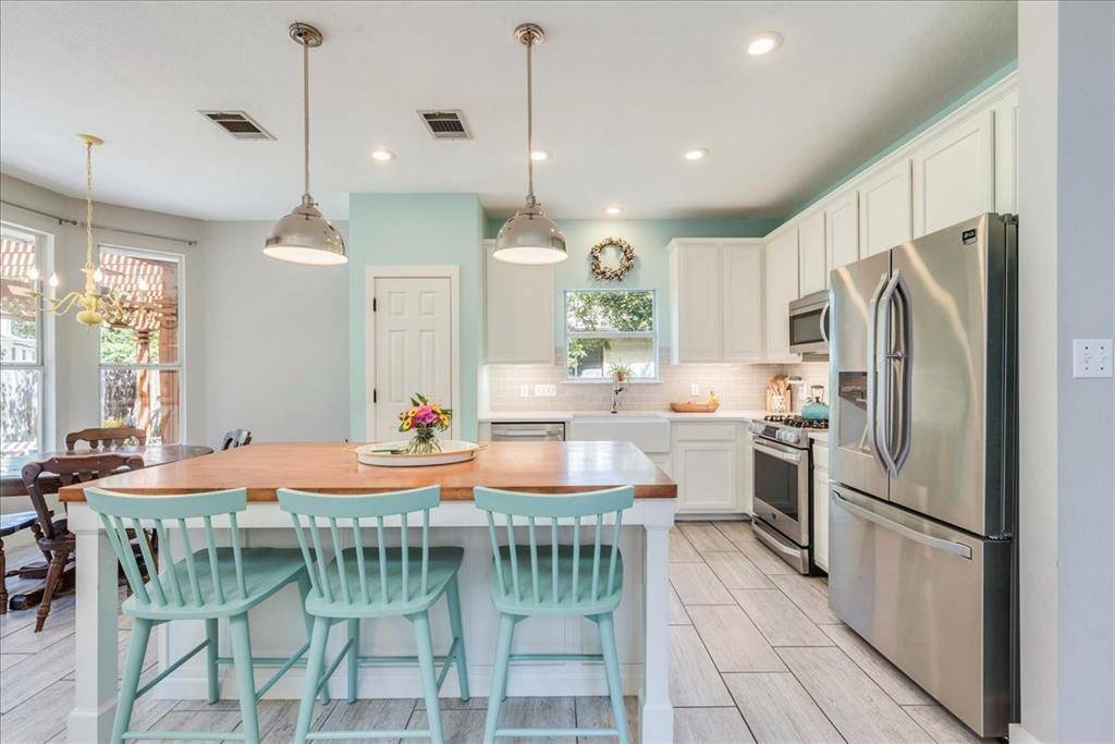 3805 Mankins WAY, Austin, TX 78728