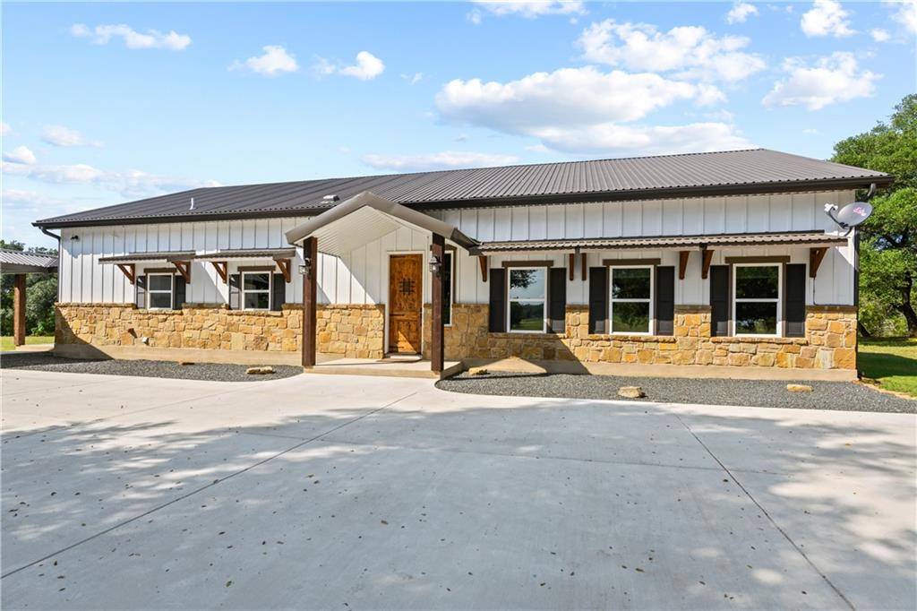 450 Stone Mountain DR, Marble Falls, TX 78654