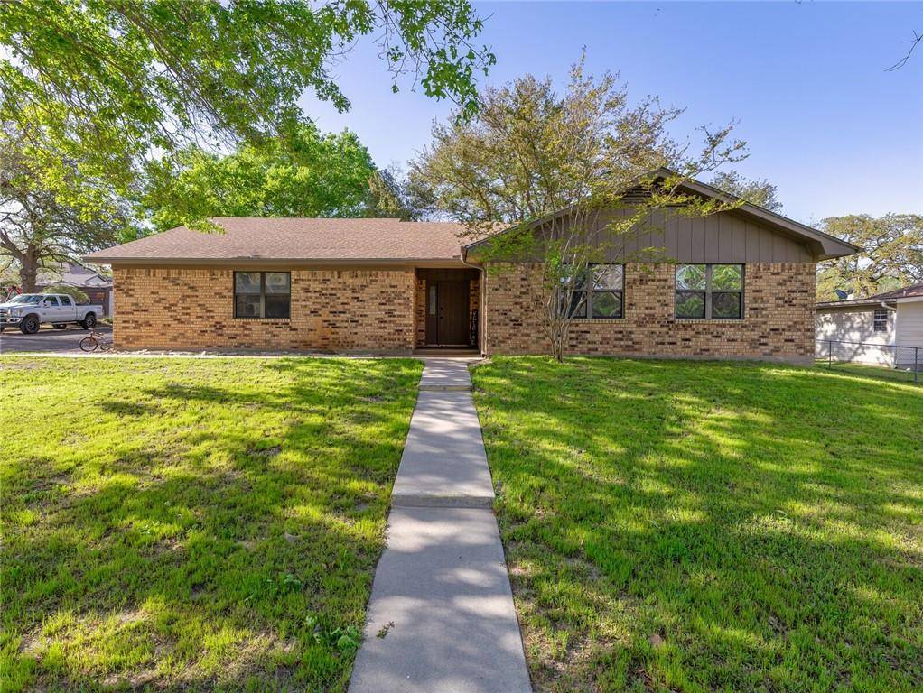 1708 Alcoa Ave, Rockdale, TX 76567