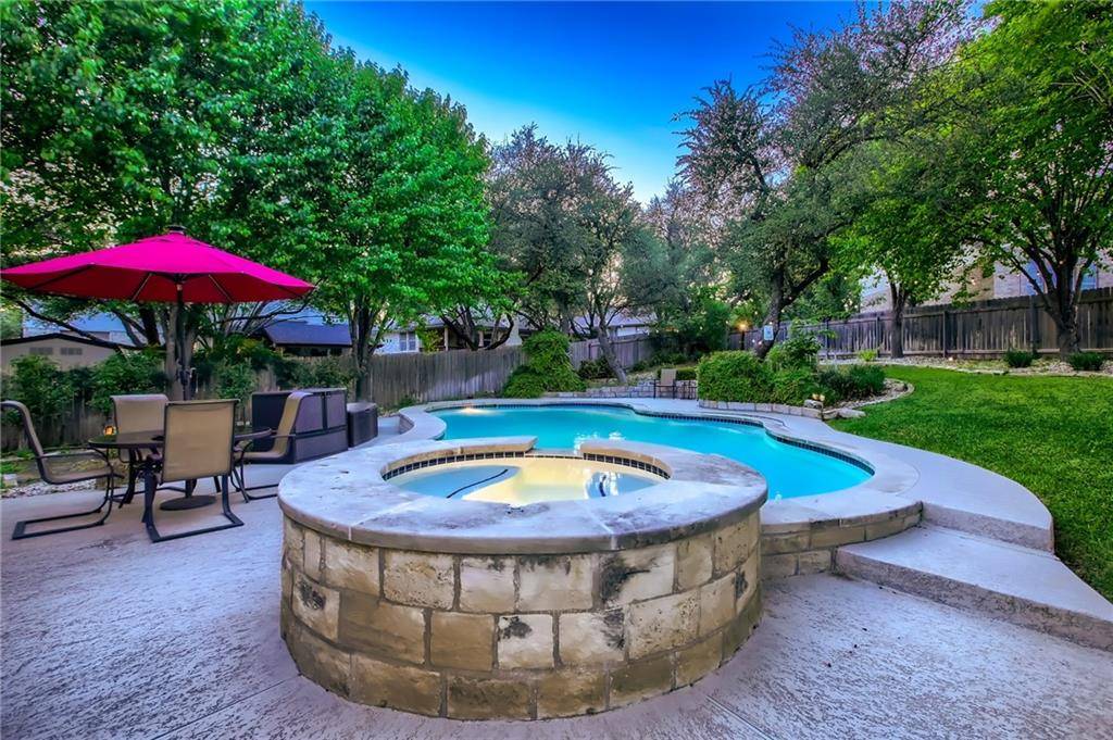 1409 Royce LN, Cedar Park, TX 78613