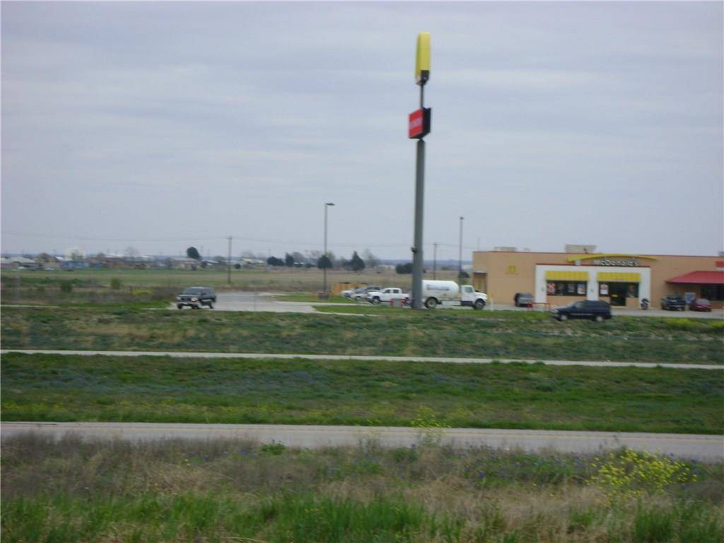 10702 US 183 HWY N, Buda, TX 78610