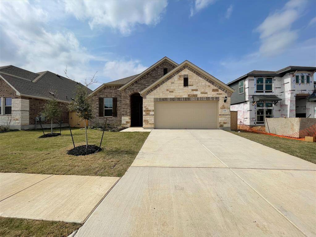 124 Shagbark TRL, Bastrop, TX 78602