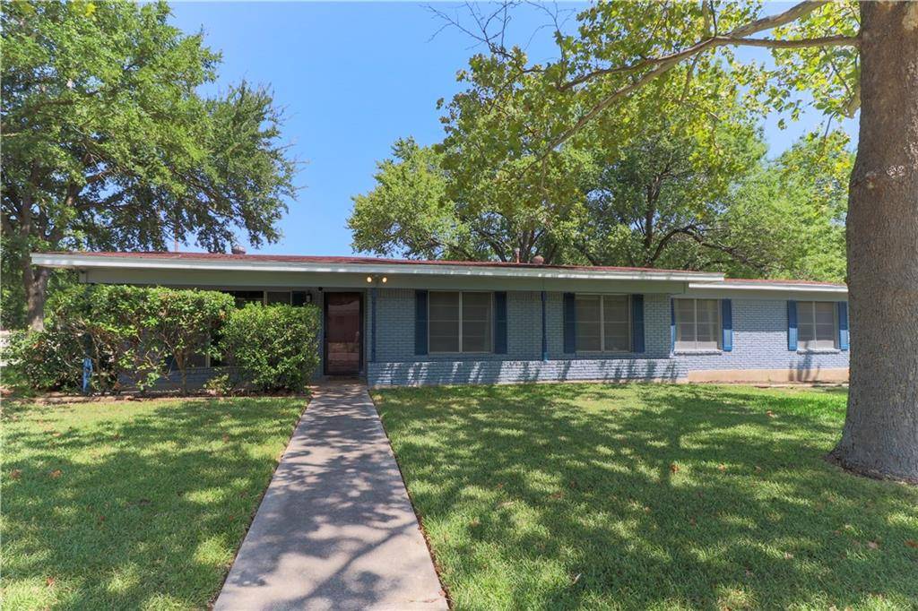 910 George ST, Taylor, TX 76574