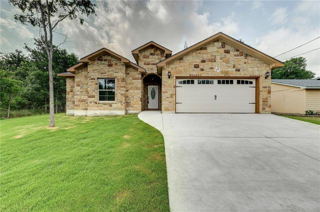 131 E Maunalua DR, Bastrop, TX 78602