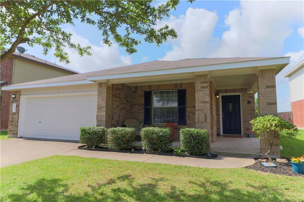 310 Mossy Rock DR, Hutto, TX 78634