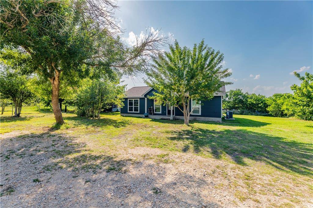200 Dogwood TRL, Kyle, TX 78640