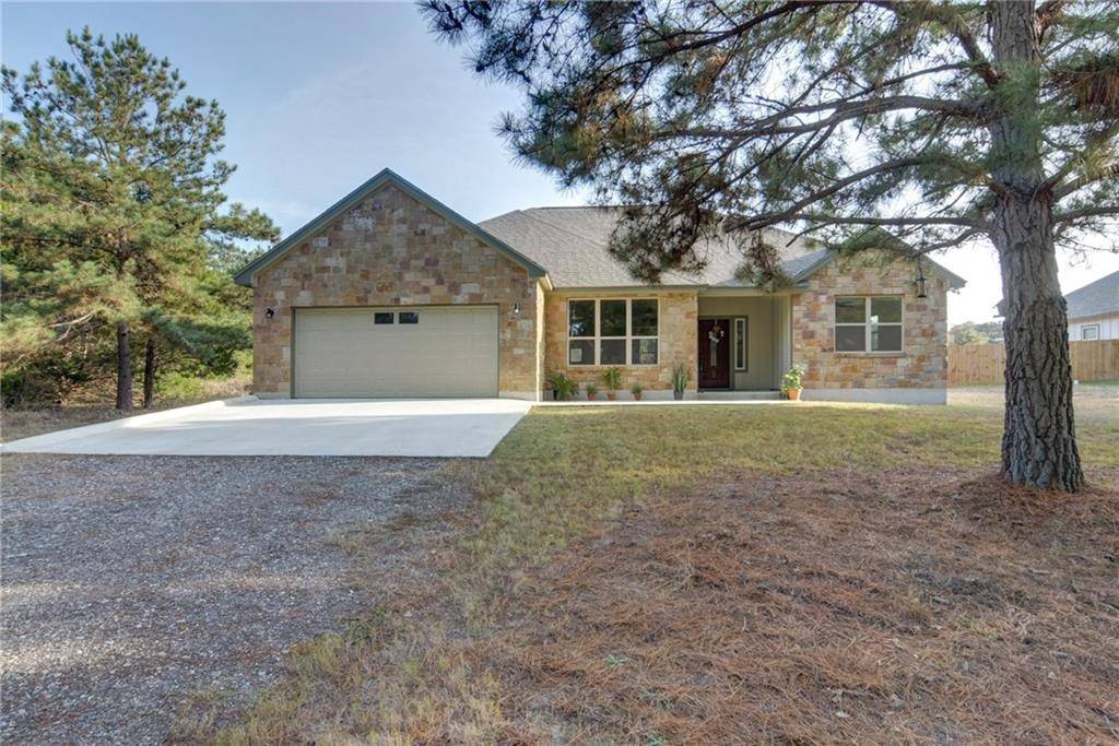 125 Pony Grass LN, Bastrop, TX 78602