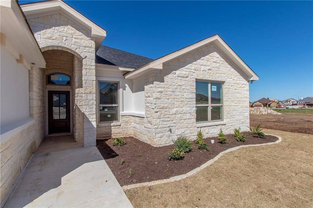 337 Western Sky TRL, Jarrell, TX 76537