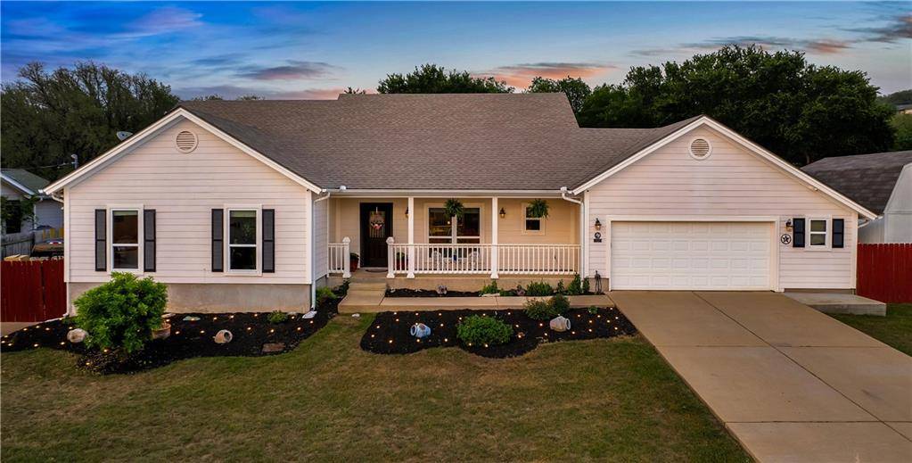203 Dunkeld DR, Spicewood, TX 78669